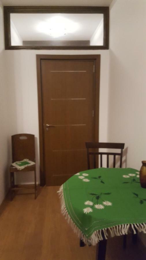 RoşuCasa Soareluiアパートメント エクステリア 写真